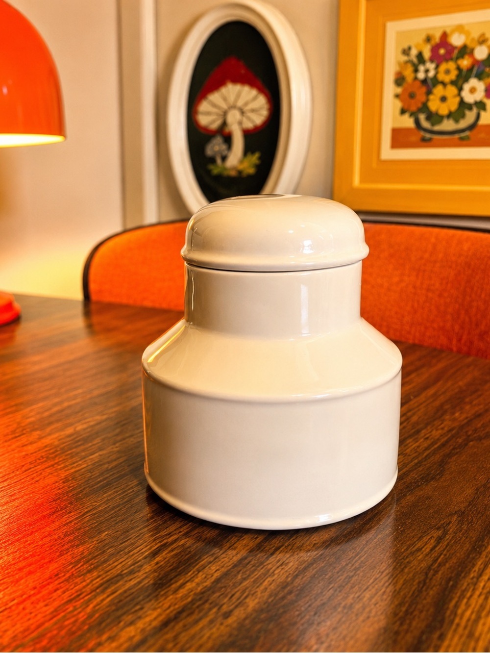 MIDWINTER STONEHENGE WHITE SUGAR BOWL WITH LID